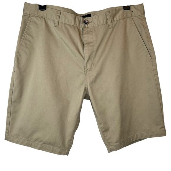 RVCA 10" The Weekend Chino Flat Front Shorts 21" Outseam in Khaki Men's 36 Waist - Picture 2 of 10